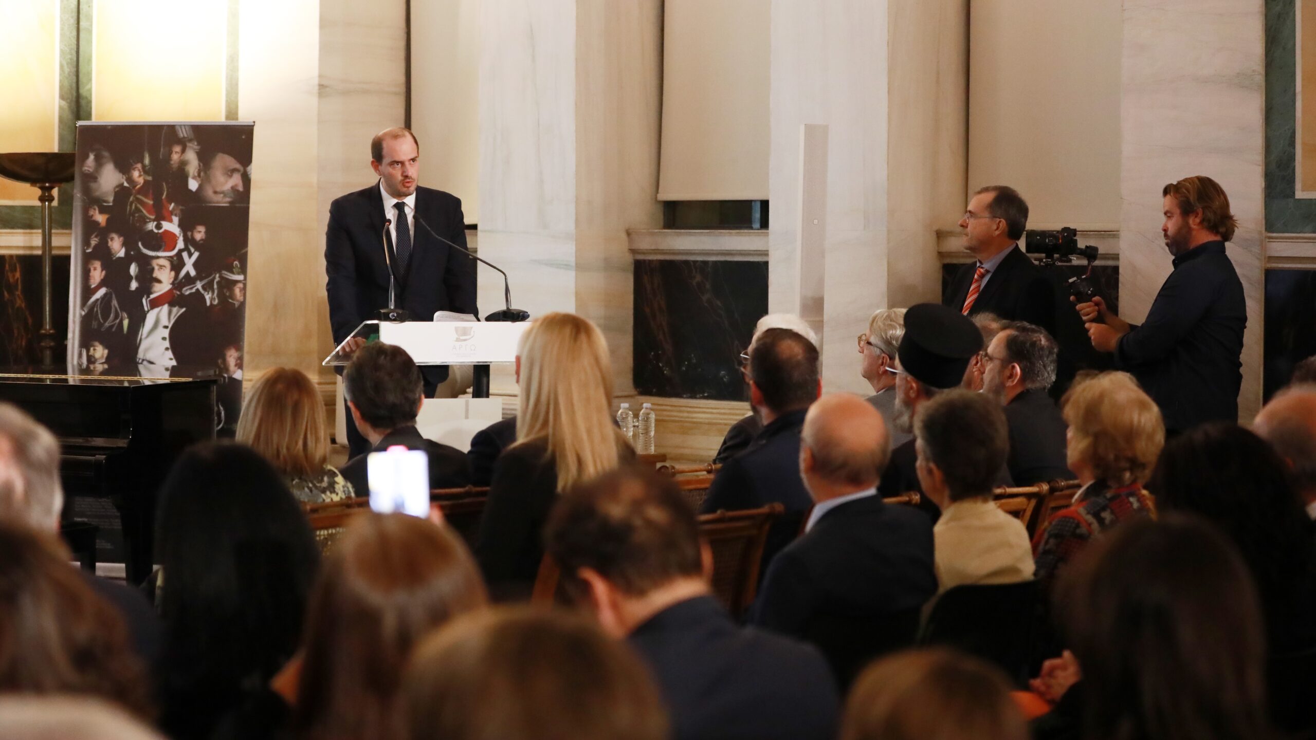 Deputy Minister of Foreign Affairs Giorgos Kotsiras addresses the 2024 Argo Awards ceremony (Athens, 23 October 2024)