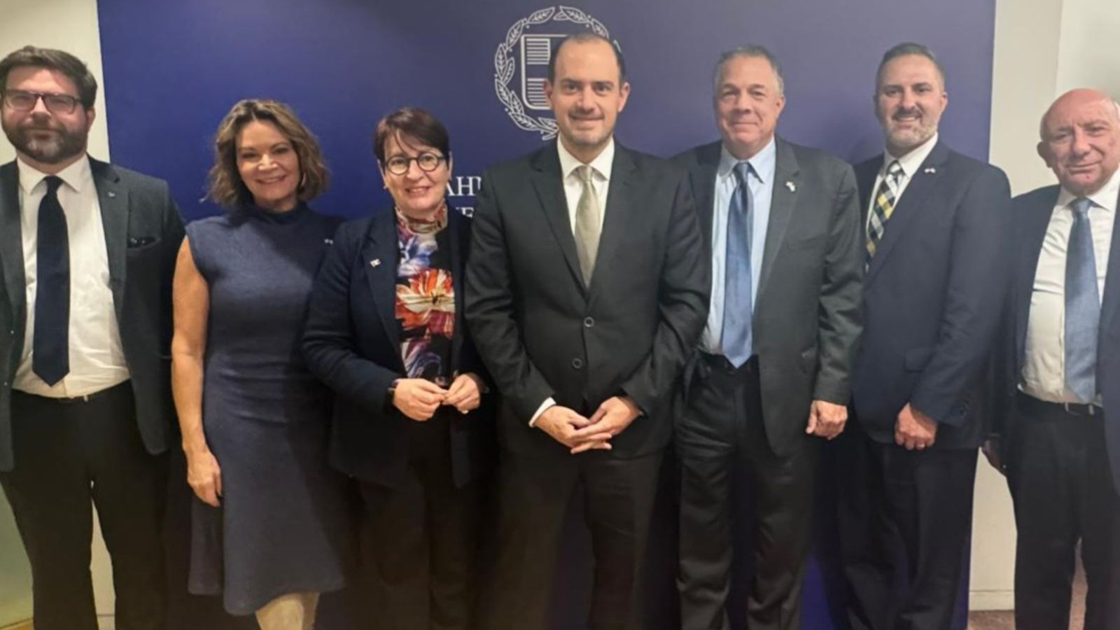 Meeting of Deputy Minister of Foreign Affairs Giorgos Kotsiras with a delegation from the World Hellenic Inter-Parliamentary Association (Athens, 14 January 2025)