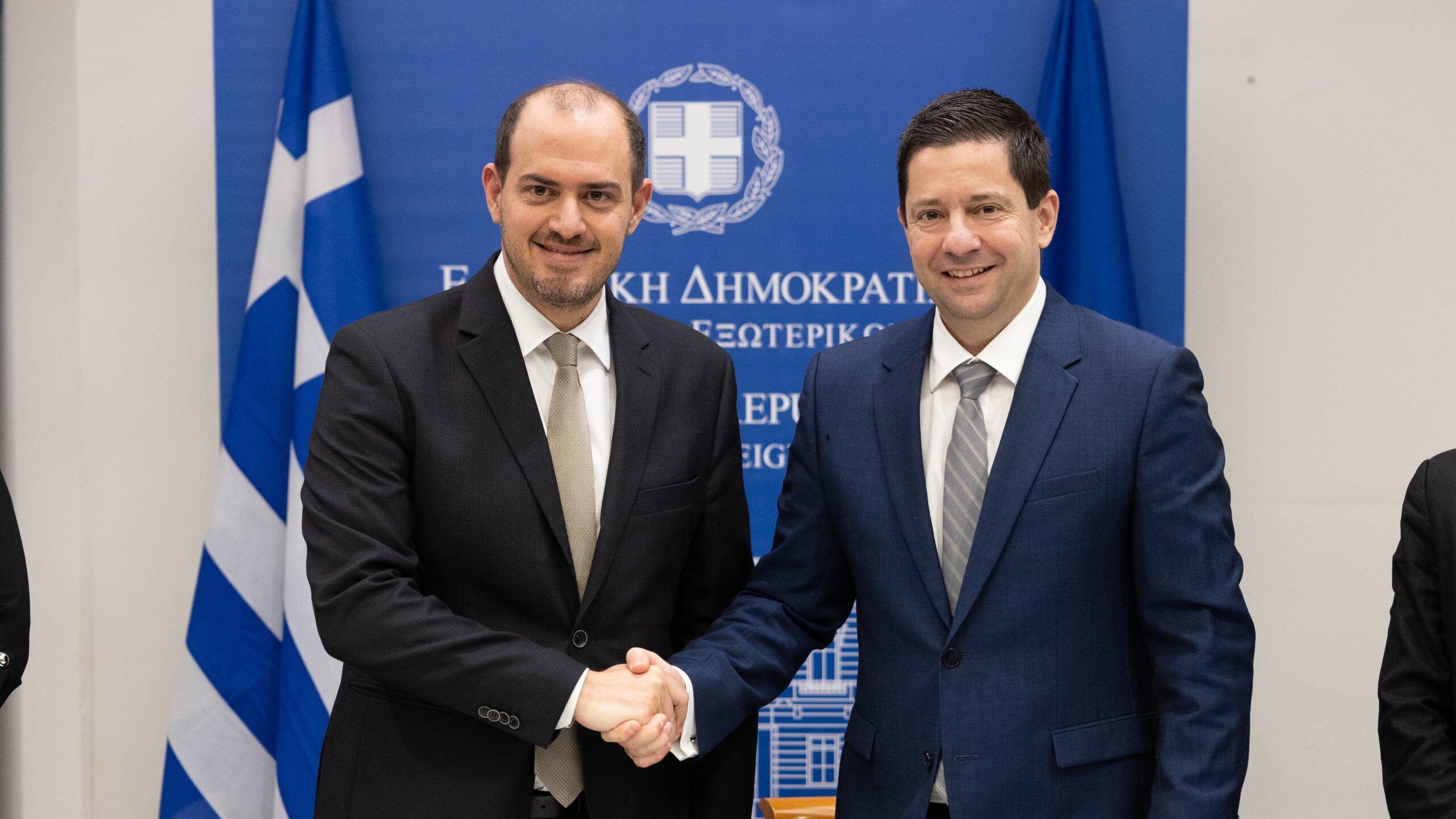 Signature d’un protocole de coopération entre le ministère des Affaires étrangères et l'Université nationale et kapodistrienne d'Athènes (Athènes, 14.1.2025)