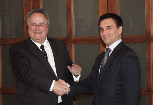 Déclarations du ministre des Affaires étrangères, N. Kotzias à l'issue de sa rencontre avec le ministre des Affaires étrangères de l'Ukraine, Pavlo Klimkin (Kiev, 19 février 2015)kotzias_kiev_2