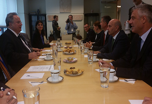 Foreign Minister Kotzias meets with the Prime Minister and the Foreign Minister of Kosovo, Isa Mustafa and Hashim Thaçi (N. York, 28 September 2015)