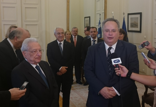 Déclarations du nouveau ministre des Affaires étrangères, N. Kotzias et du ministre sortant P. Molyviatis, lors de la cérémonie de passation de pouvoir au ministère des Affaires étrangères (23.09.15)