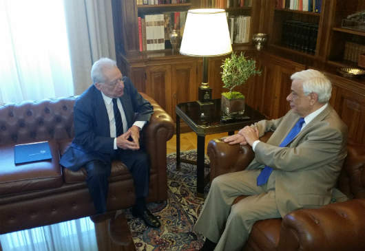 Déclarations du Président de la République, M. P. Pavlopoulos et du ministre des Affaires étrangères, P. Molyviatis avant leur rencontre au palais présidentiel