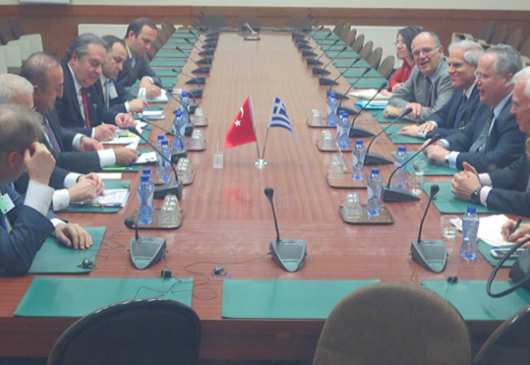 Rencontre du ministre des Affaires étrangères, N. Kotzias avecson homologue turc, M. Çavuşoğlu, en marge des travaux de la réunion ministérielle de l'OTAN (Bruxelles, 19.05.2016)