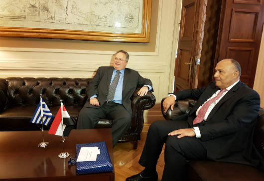 Rencontre tenue entre le ministre des Affaires étrangères, N. Kotzias et son homologue égyptien, S.H. Shoukry (MAE, 25.04.2017)