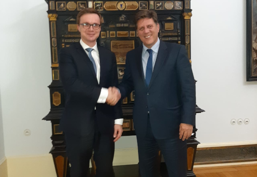 Rencontre du ministre délégué aux Affaires étrangères, Miltiadis Varvitsiotis avec le Secrétaire d’Etat tchèque aux Affaires européennes, Aleš Chmelař (Prague, 04.11.2019)