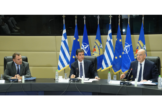 Intervention du ministre des Affaires étrangères, Nikos Dendias lors de la séance de la Commission permanente de la Défense nationale et des Affaires étrangères du Parlement hellénique, au ministère de la Défense nationale