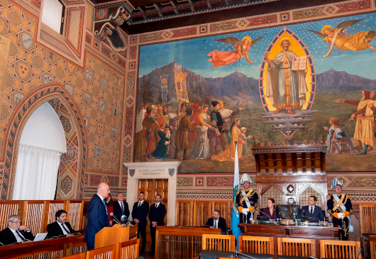 Discours du ministre des Affaires étrangères, Nikos Dendias, devant les représentants du gouvernement de Saint-Marin au Palazzo Pubblico (Saint-Marin, 16.01.2023)