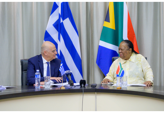 Remarques d’ouverture du ministre des Affaires étrangères, N. Dendias, avant sa rencontre et remarques de clôture après sa rencontre avec le ministre des Relations internationales et de la Coopération d'Afrique du Sud, Naledi Pandor (Pretoria, 24.01.2023)