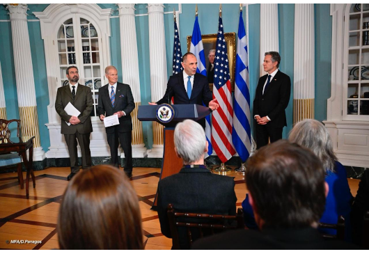 Déclarations du ministre des Affaires étrangères Giorgos Gerapetritis lors de sa rencontre avec le Secrétaire d'État américain Antony Blinken (Washington, 09.02.2024)