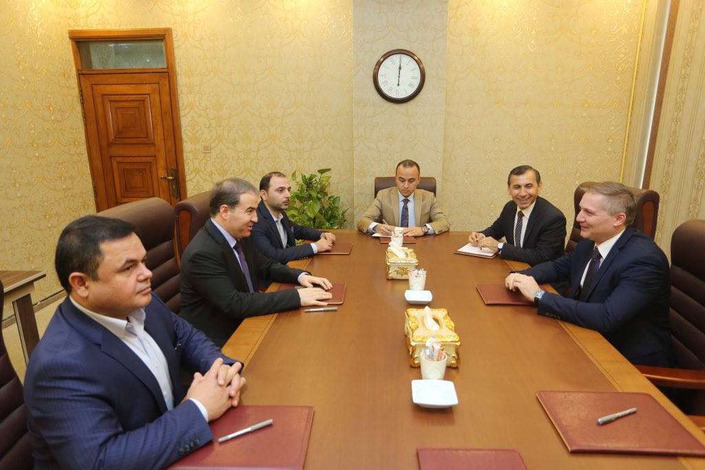 Meeting with the head of the KDP group in Parliament, Hemin Hawrami.