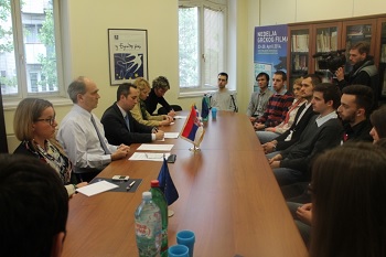 Poseta učenika i studenta Ambasadi Grčke u Beogradu u okviru manifestacije EU Embassies Open Doors (14.5.2014)